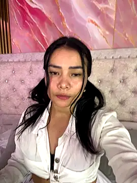 Snapshot of Rousse_blue chatting on November 2025 03:45:02 AM Rousse blue online show from November 2025 03:45:02 AM