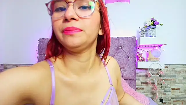 Melannytaylor online show from February 2025 12:44:02 PM