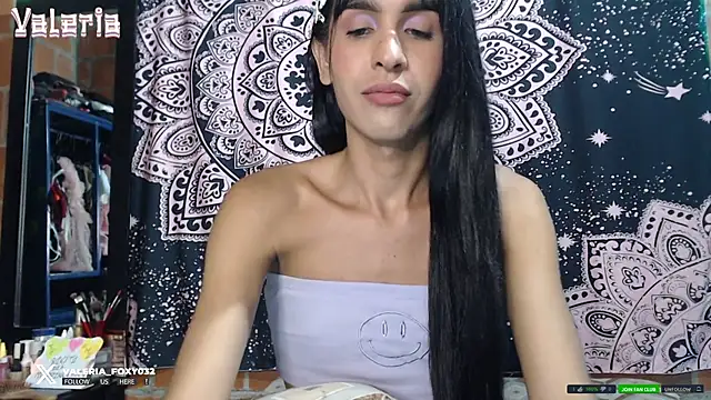 liissa 0 online show from September 2025 02:46:01 AM