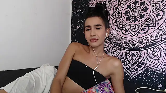Snapshot of liissa_0 chatting on April 2026 05:19:02 PM liissa 0 online show from April 2026 05:19:02 PM