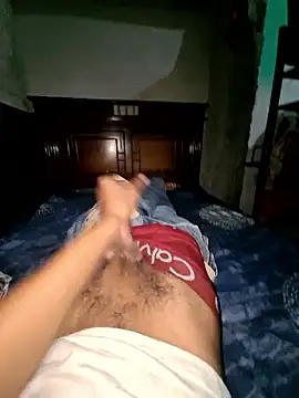 Reynold2608 online show from January 2026 04:15:01 AM