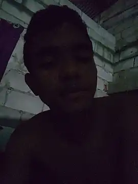 Snapshot of Reynold2608 chatting on May 2026 01:24:01 AM Reynold2608 online show from May 2026 01:24:01 AM