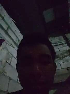 Reynold2608 online show from June 2026 01:15:02 AM