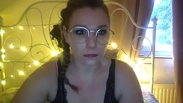 Snapshot of DevilsAngel13 chatting on December 2024 02:04:01 PM DevilsAngel13 online show from December 2024 02:04:01 PM