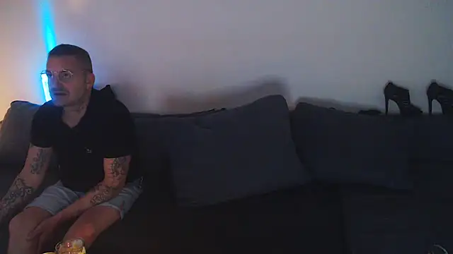 Snapshot of DevilsAngel13 chatting on February 2025 10:44:02 PM DevilsAngel13 online show from February 2025 10:44:02 PM