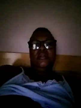 Snapshot of Swatilady chatting on September 2025 05:46:02 PM Swatilady online show from September 2025 05:46:02 PM