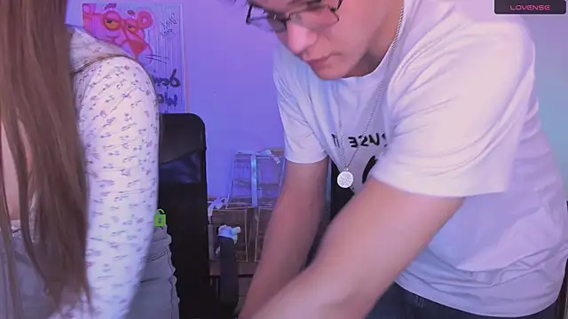 pure radiance1 online show from January 2026 10:17:01 AM