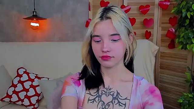 Snapshot of as1an_girlfriend chatting on February 2025 03:29:02 AM as1an girlfriend online show from February 2025 03:29:02 AM