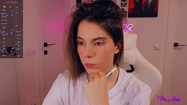 Snapshot of _ni_kiss chatting on November 2025 07:13:02 PM ni kiss online show from November 2025 07:13:02 PM