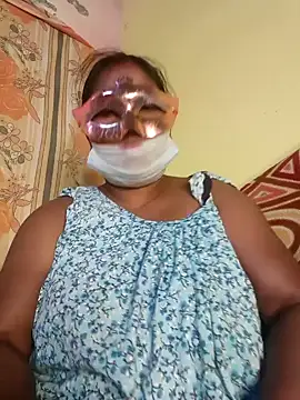 Snapshot of tinabhabhi chatting on December 2024 11:02:02 AM tinabhabhi online show from December 2024 11:02:02 AM