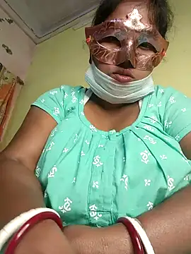 Snapshot of tinabhabhi chatting on December 2024 10:32:01 AM tinabhabhi online show from December 2024 10:32:01 AM