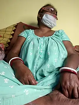 Snapshot of tinabhabhi chatting on February 2025 10:53:02 AM tinabhabhi online show from February 2025 10:53:02 AM