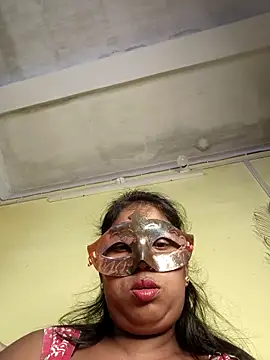 Snapshot of tinabhabhi chatting on October 2025 10:25:01 AM tinabhabhi online show from October 2025 10:25:01 AM