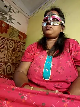 Snapshot of tinabhabhi chatting on December 2025 10:35:02 AM tinabhabhi online show from December 2025 10:35:02 AM