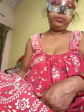 Snapshot of tinabhabhi chatting on February 2026 06:44:02 PM tinabhabhi online show from February 2026 06:44:02 PM