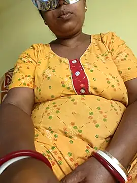 Snapshot of tinabhabhi chatting on March 2026 10:55:01 AM tinabhabhi online show from March 2026 10:55:01 AM