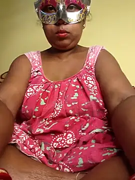 Snapshot of tinabhabhi chatting on April 2026 10:30:01 AM tinabhabhi online show from April 2026 10:30:01 AM