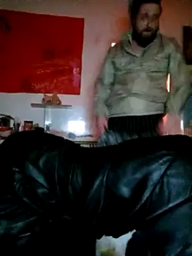 Ozomitro online show from March 2025 06:50:01 PM