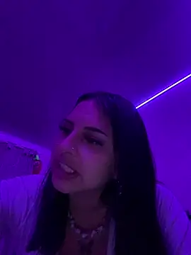 Snapshot of Hilary_pinkk chatting on January 2025 02:44:02 AM Hilary pinkk online show from January 2025 02:44:02 AM