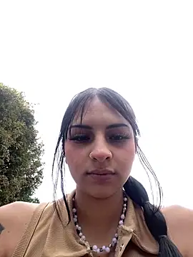 Snapshot of Hilary_pinkk chatting on January 2025 08:13:02 PM Hilary pinkk online show from January 2025 08:13:02 PM