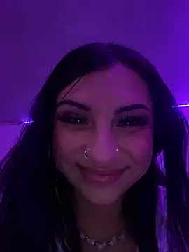 Snapshot of Hilary_pinkk chatting on January 2025 11:00:02 PM Hilary pinkk online show from January 2025 11:00:02 PM