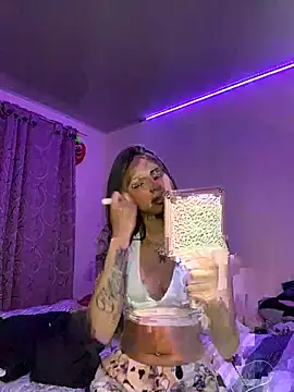 Snapshot of Hilary_pinkk chatting on March 2025 02:30:02 AM Hilary pinkk online show from March 2025 02:30:02 AM