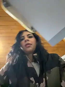 Snapshot of Hilary_pinkk chatting on October 2025 01:58:01 AM Hilary pinkk online show from October 2025 01:58:01 AM