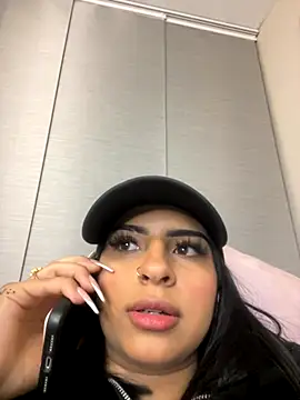 Snapshot of Hilary_pinkk chatting on December 2025 03:15:02 AM Hilary pinkk online show from December 2025 03:15:02 AM