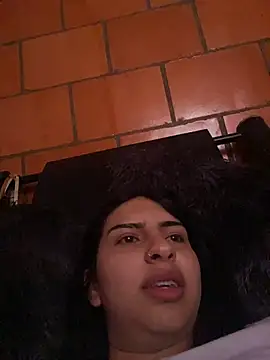 Snapshot of Hilary_pinkk chatting on December 2025 10:05:02 PM Hilary pinkk online show from December 2025 10:05:02 PM