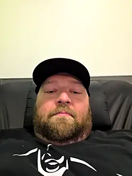 Strong Bear89 online show from February 2025 06:25:02 AM