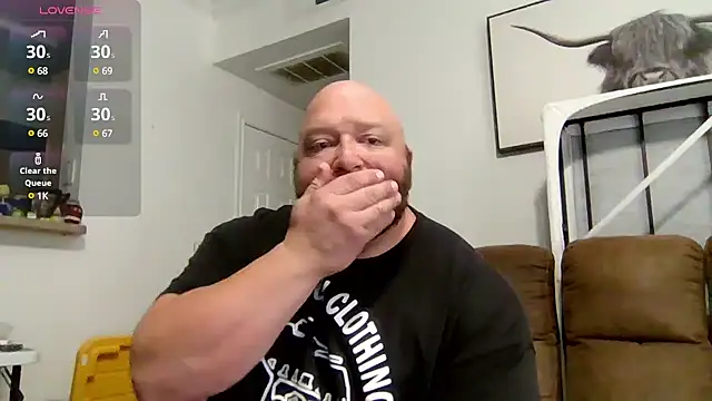 Strong Bear89 online show from March 2025 07:27:02 PM