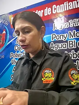 Alysson-- online show from November 2025 02:41:01 PM