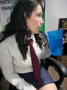 Alysson-- online show from May 2026 02:01:02 PM