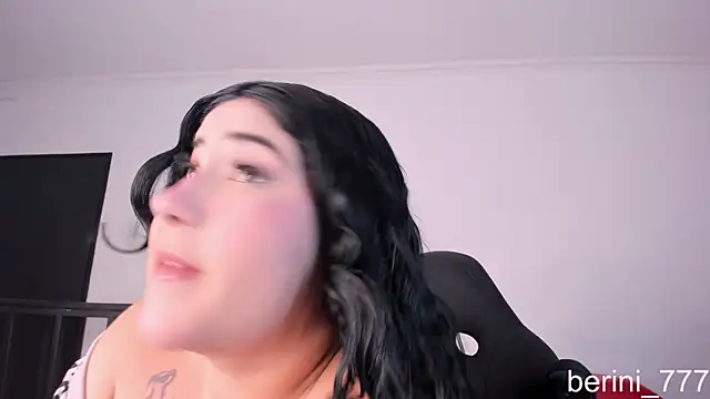 AmberiniHoffman online show from May 2026 11:40:01 AM