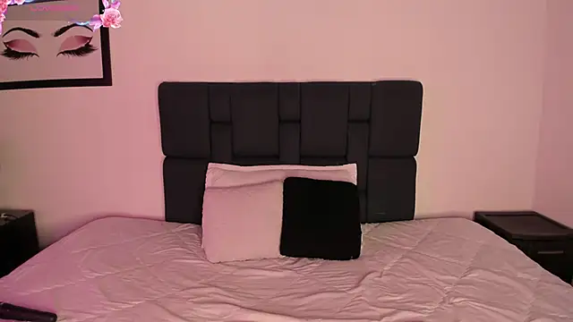 Khenta Michells online show from January 2026 10:31:02 AM