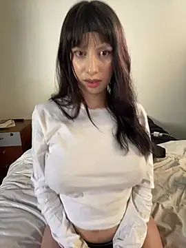 Snapshot of takahiro_sora7 chatting on January 2025 08:22:01 PM takahiro sora7 online show from January 2025 08:22:01 PM