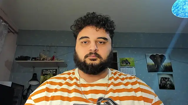 Snapshot of teddy_alan chatting on February 2025 03:09:02 PM teddy alan online show from February 2025 03:09:02 PM