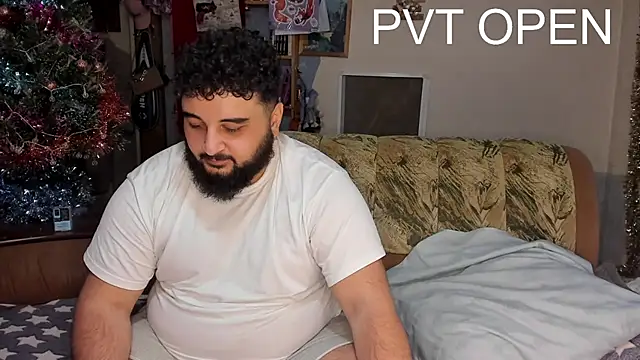 Snapshot of teddy_alan chatting on February 2025 02:48:02 PM teddy alan online show from February 2025 02:48:02 PM