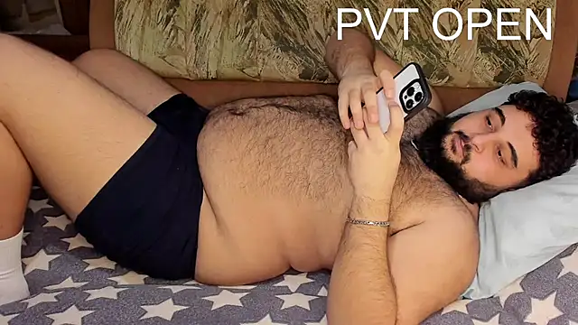 Snapshot of teddy_alan chatting on February 2025 04:56:02 PM teddy alan online show from February 2025 04:56:02 PM