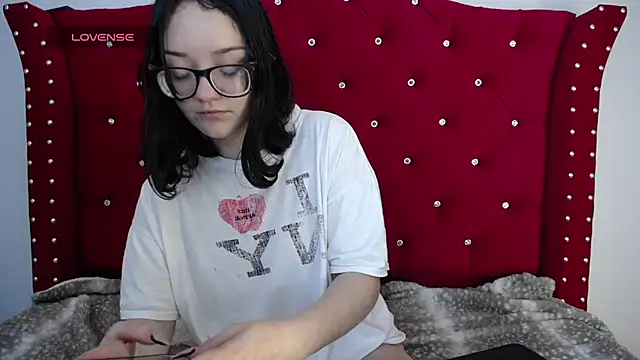 charlotte1-ls online show from December 2024 01:07:02 AM