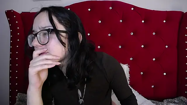 charlotte1-ls online show from February 2025 12:33:01 AM