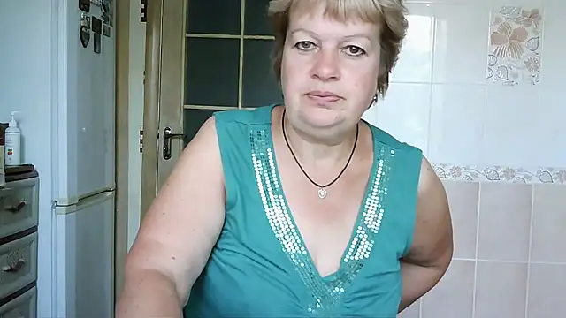 Ettie Tonia online show from October 2025 09:07:02 AM
