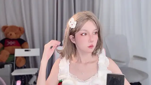 AnAn-520 online show from April 2026 02:45:01 AM