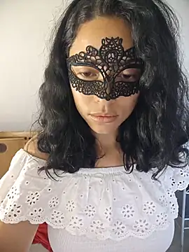 salomea r online show from May 2026 07:26:02 AM