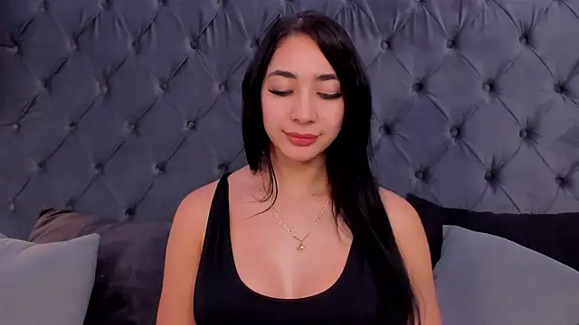 Snapshot of julieta_jewel chatting on March 2025 09:55:02 AM julieta jewel online show from March 2025 09:55:02 AM