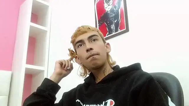 ttimy x boy online show from February 2026 03:13:02 AM