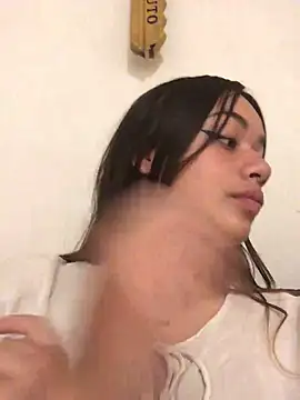 Miss oliviaa online show from December 2024 04:46:02 PM