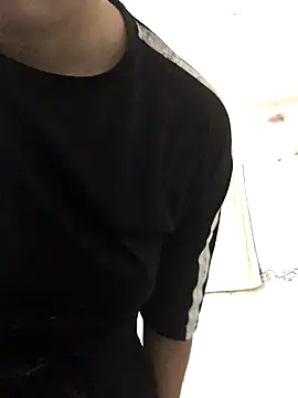 Miss oliviaa online show from November 2025 03:25:02 PM