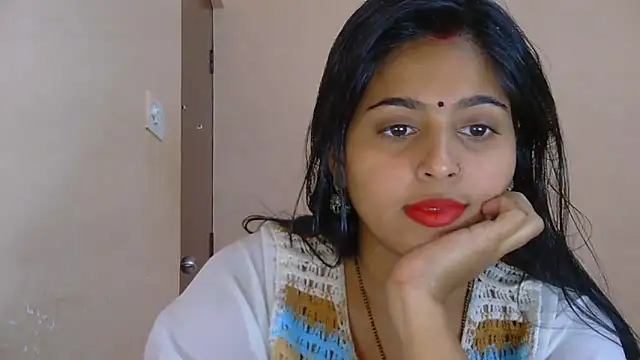 Snapshot of Sweet-Rani chatting on November 2025 10:58:02 AM Sweet-Rani online show from November 2025 10:58:02 AM