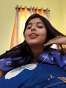 Snapshot of Sweet-Rani chatting on April 2026 10:25:01 AM Sweet-Rani online show from April 2026 10:25:01 AM